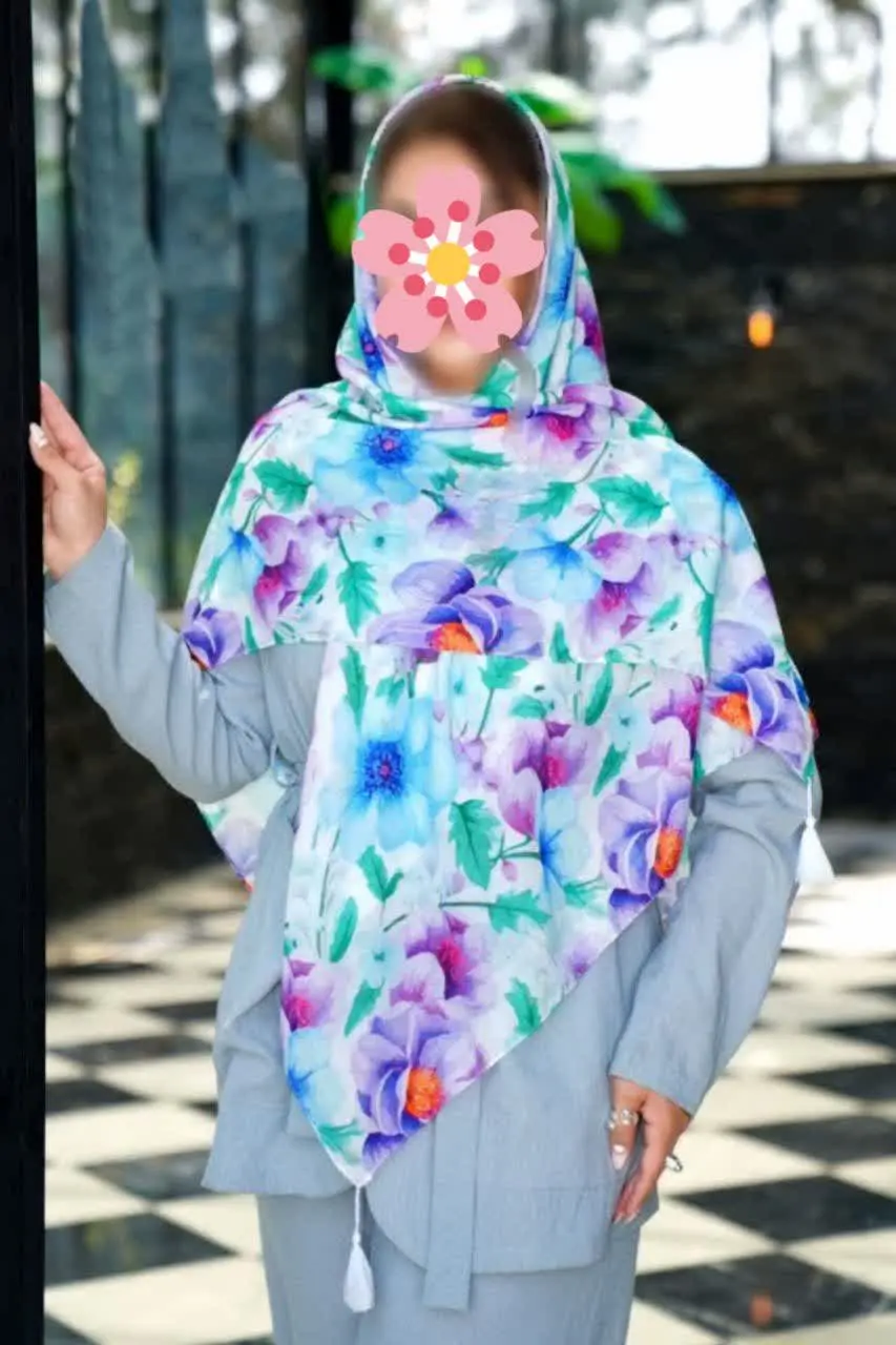 یکی از پرطرفدارترین روسریها که برای این فصل مناسبه جنس نخی اسپان است