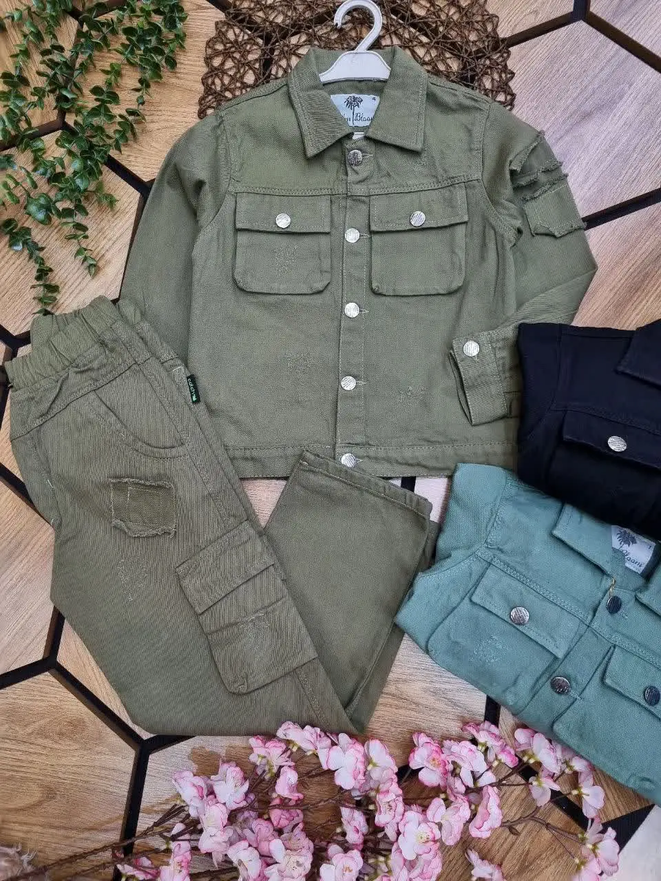 🇮🇷🧥🧶👗👚👔🎽👕👖💎