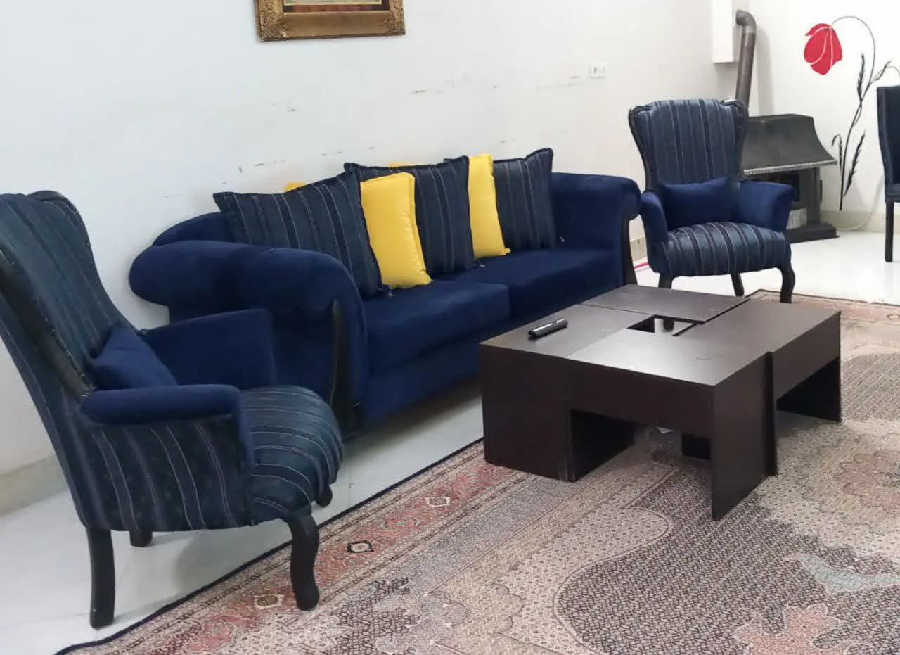نیم ست ۵ نفره و میز ناهارخوری ۶ نفره