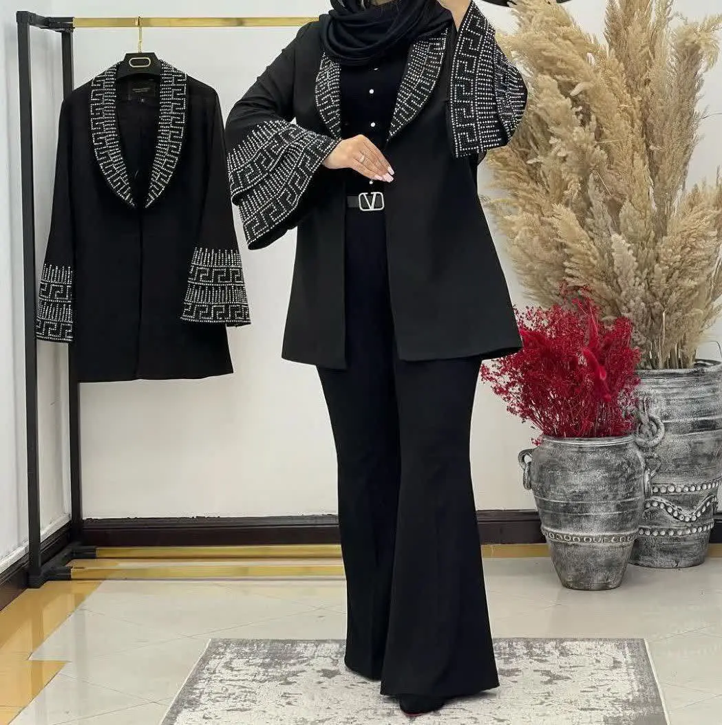 ☀️نام: مانتو کتی آستین کلوش ورساچ