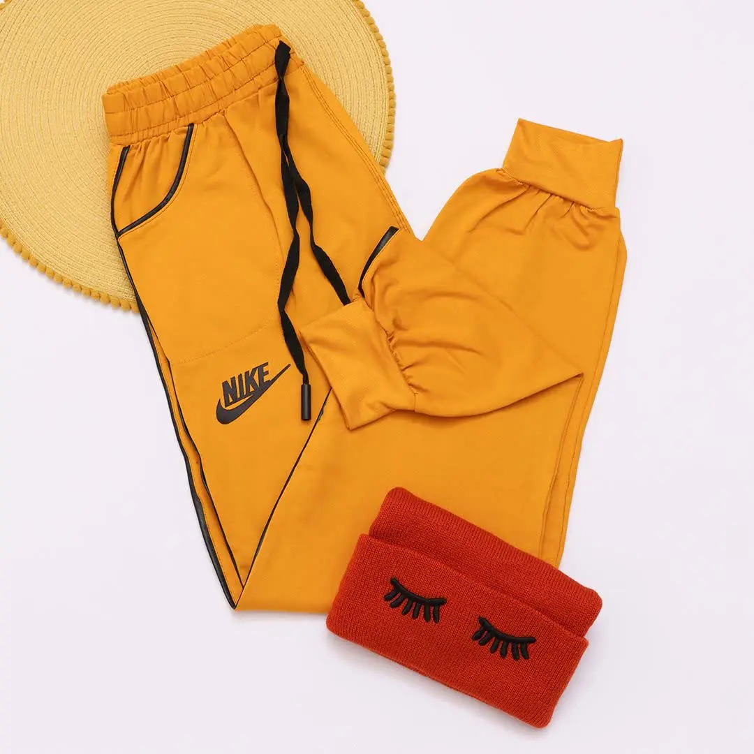 شلوار جاگر اسپورت خط دار Nike