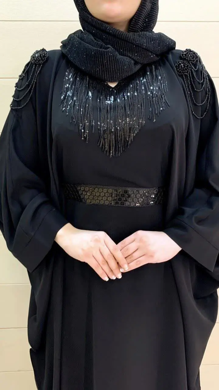 ▪️نام: مانتو عبایی نور