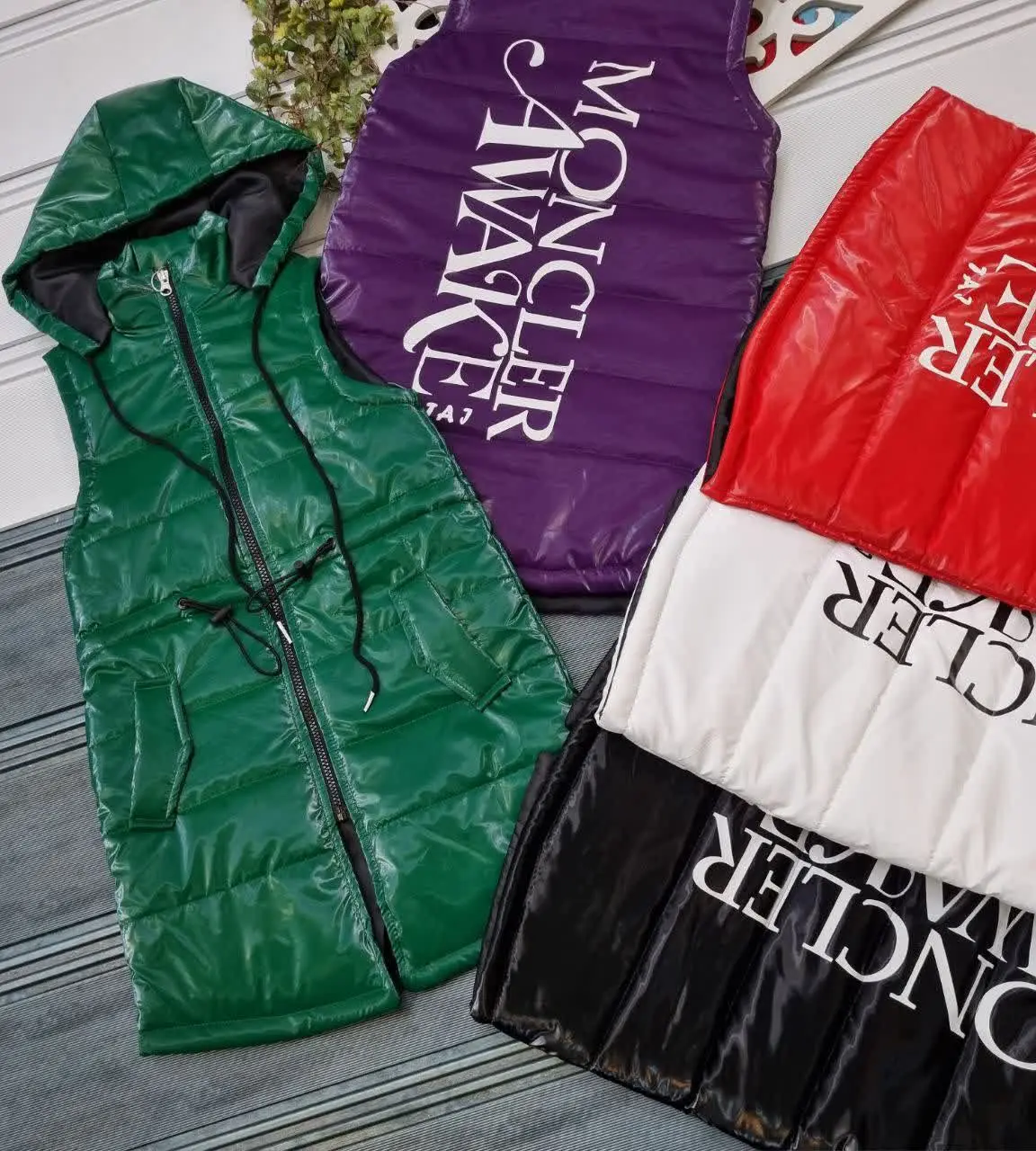 🇮🇷🧥🧶👗👚🎽👕👖👔💎