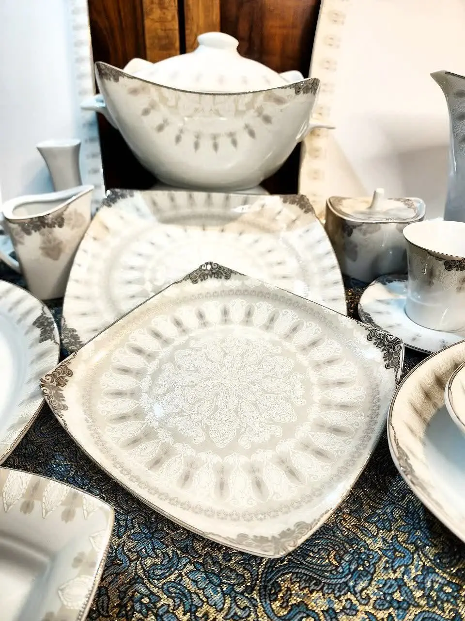 ♨️ نام طرح: منچستر پلاتین
