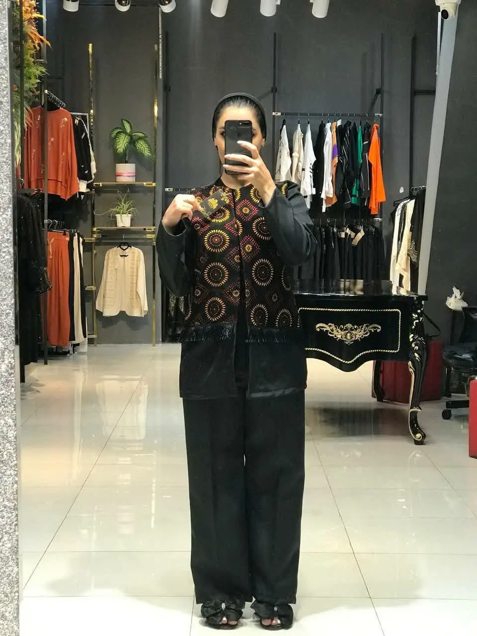 👚نام: ست کت شلوار مونا