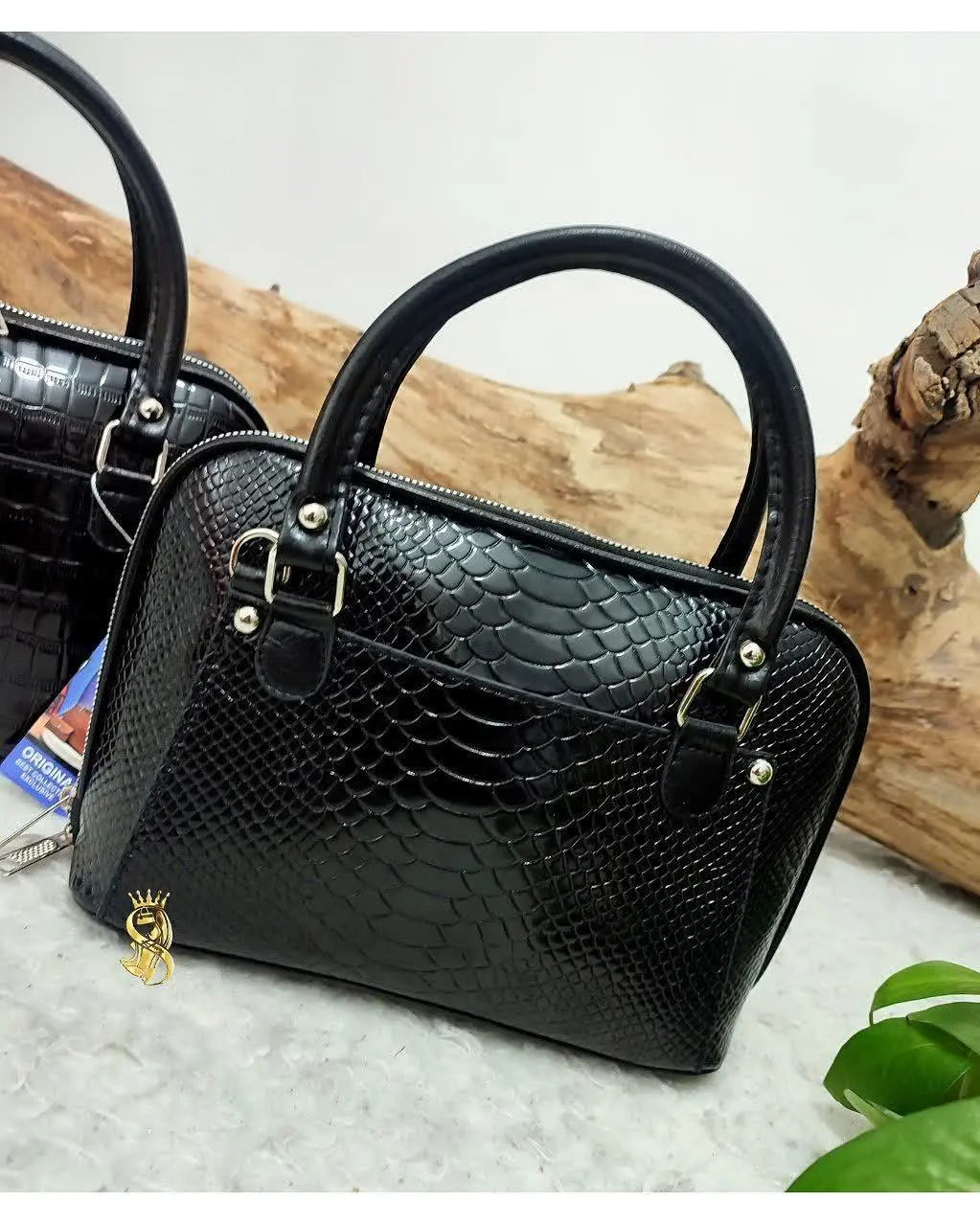 نام: 👛 کیف مجلسی مدل شبنم ورنی 😍