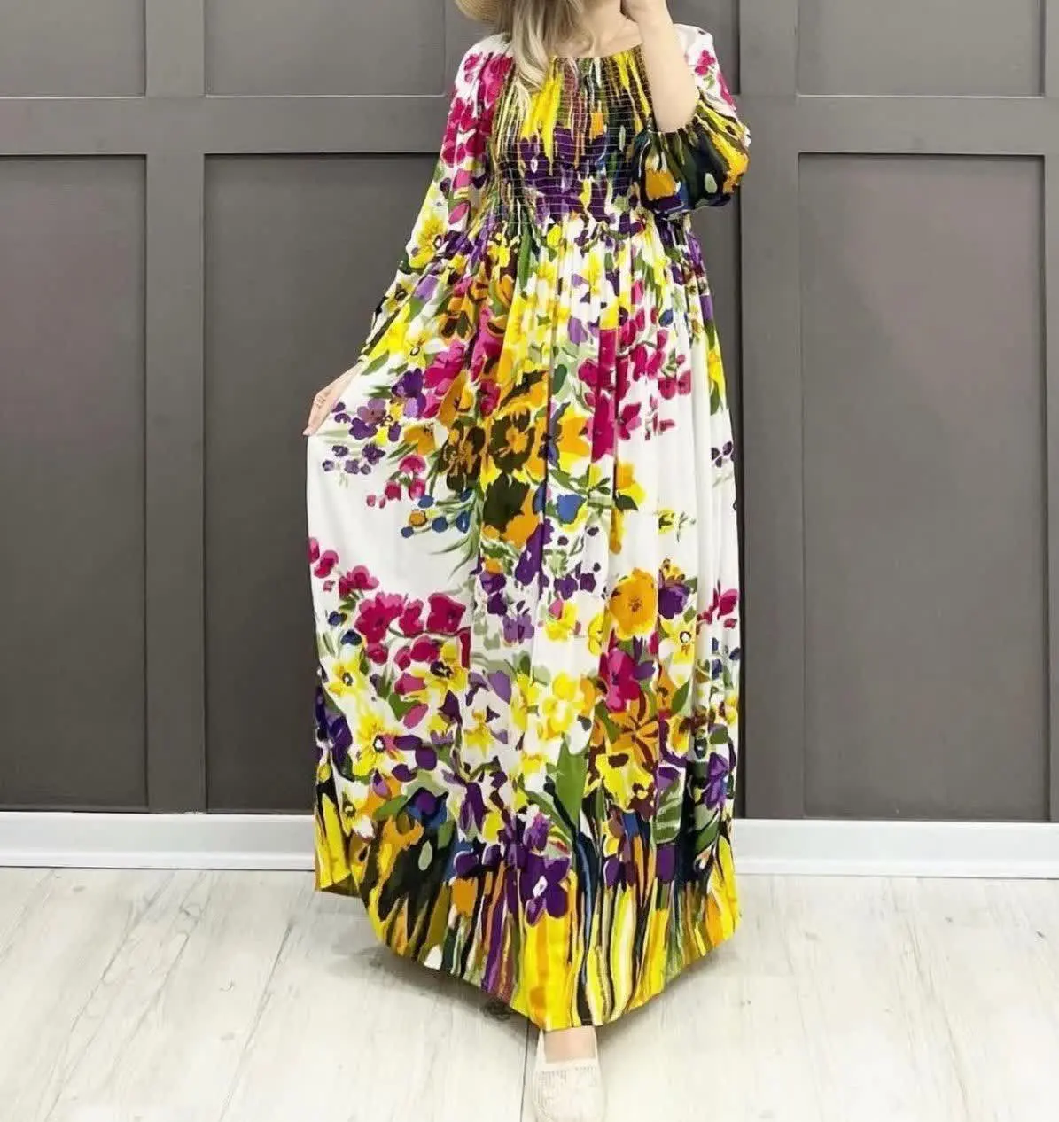 سلاااام دوستان خبر خوب برای کسانی که منتظر پیراهن بهاری (آبرنگی) بودند🥳😍