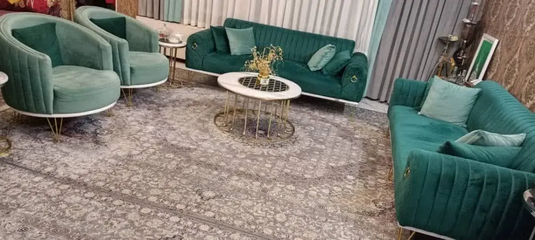 سرویس مبلمان چستر ۷ نفره با میزوعسلی،،، نهارخوری ۶ نفره باهم ست هستن