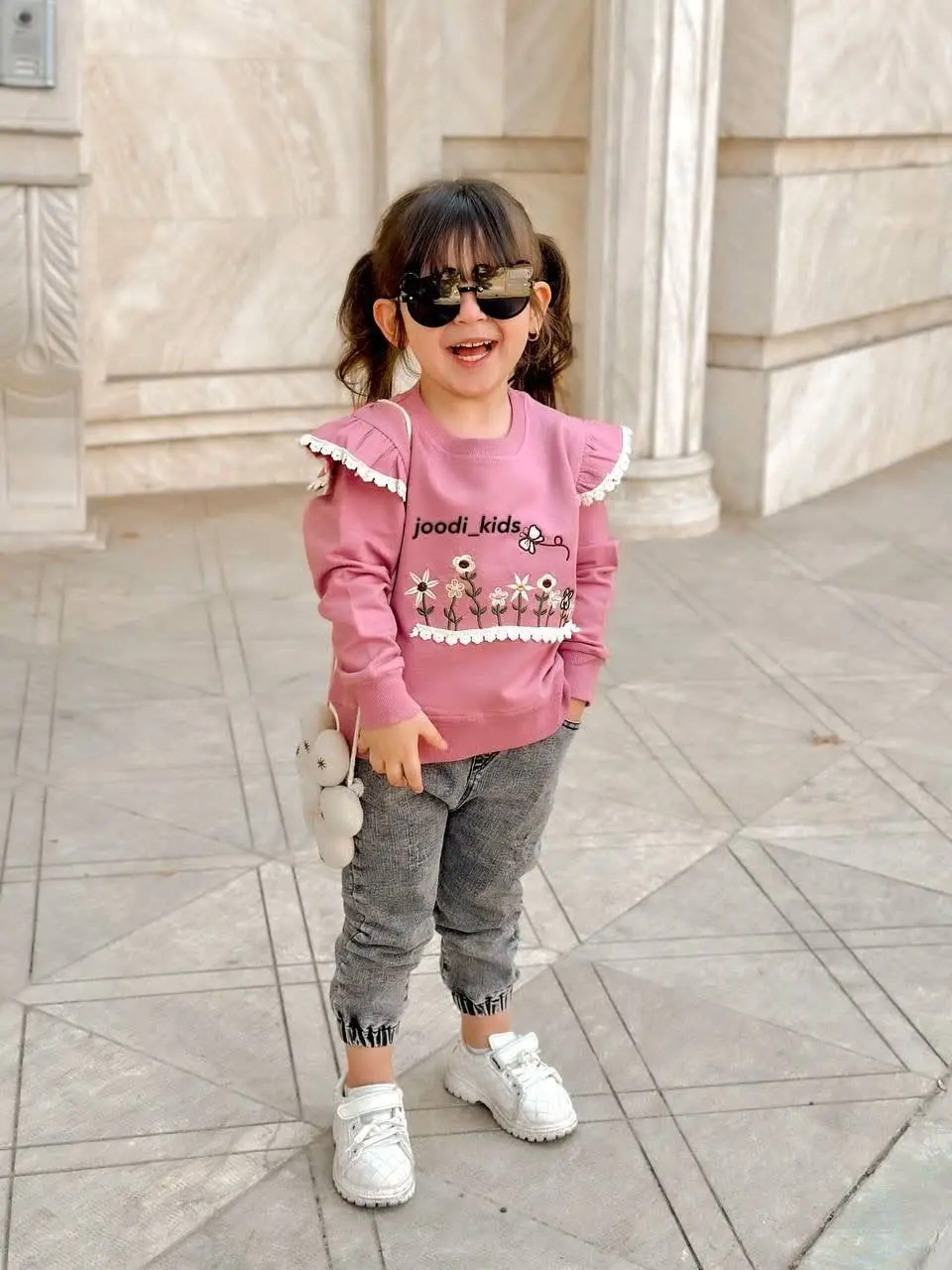 بلوز تک گلدوزی پروانه