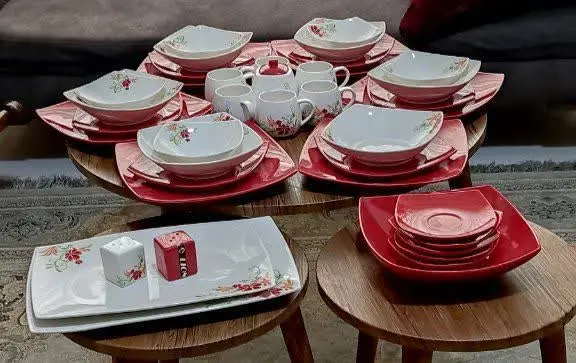 سرویس غذا خوری سرامیکی کاملا نو نو