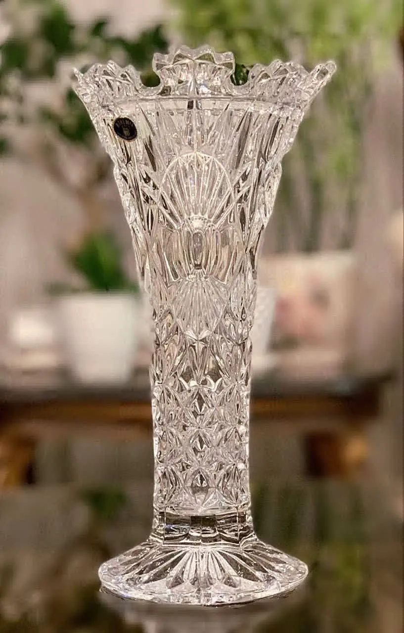 مدل تاجی