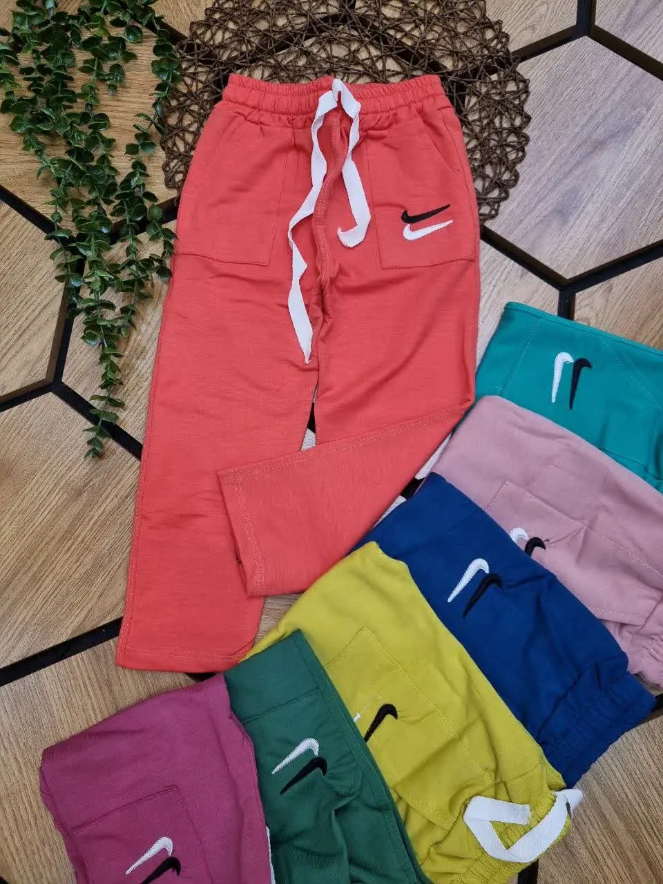 🇮🇷🧥🧶👗👚🌠🌹🔥