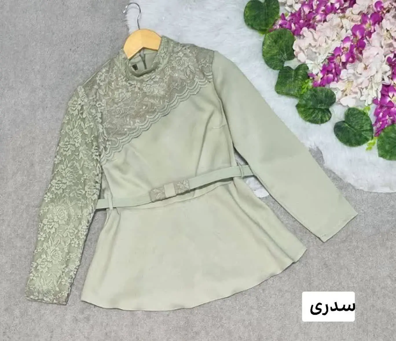 نام: شومیز رونیکا