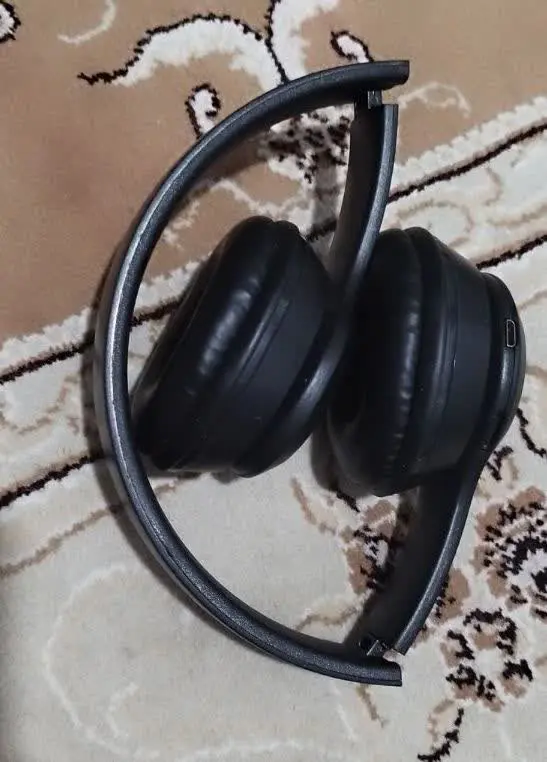 هدفون نو با جعبه