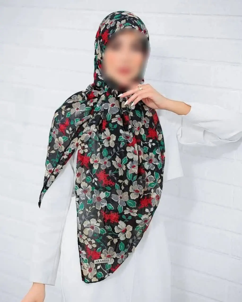 روسری نخ گارزای وی ای پی
