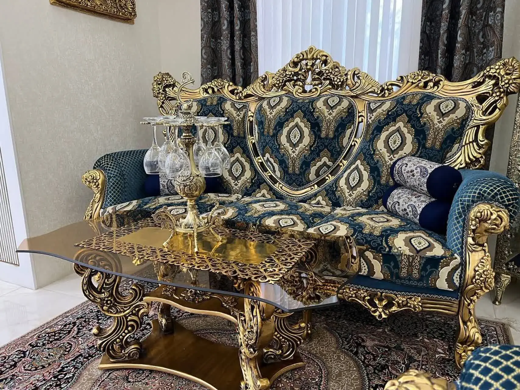 مبلمان ۹ نفره سلطنتی