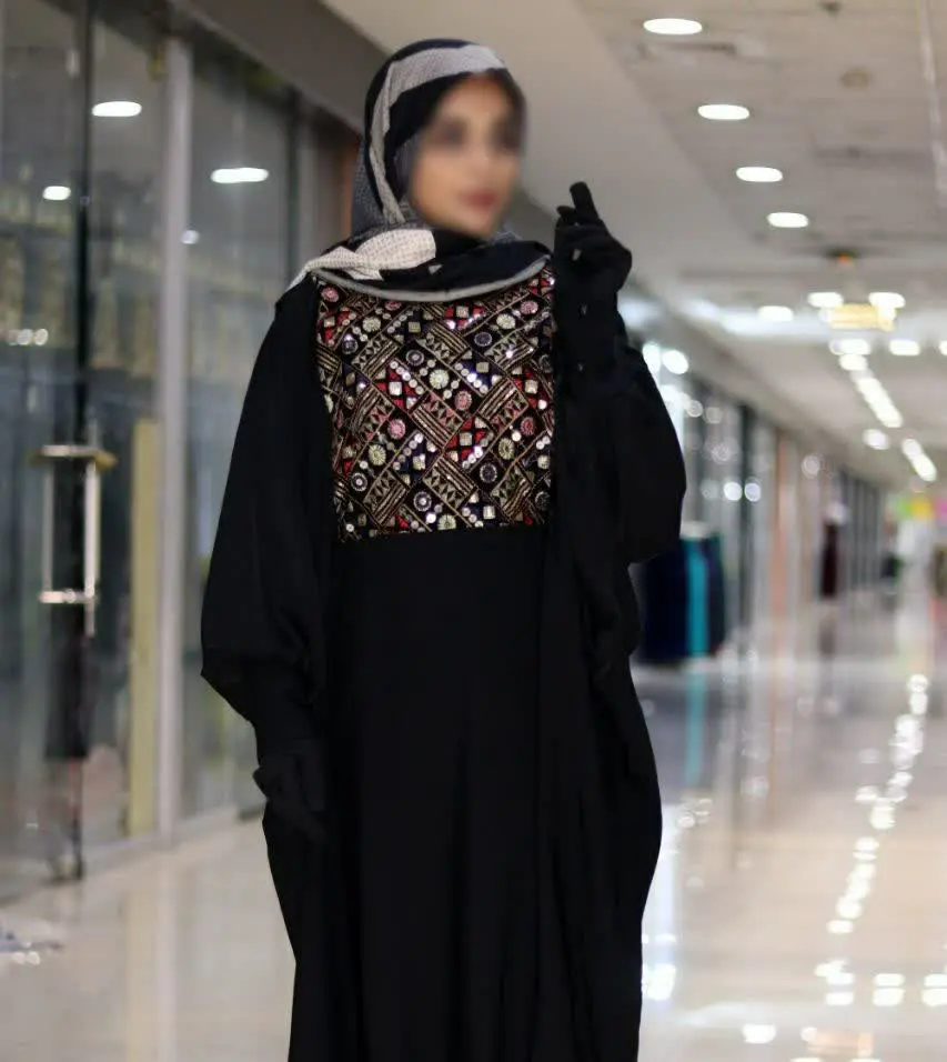 🧕عبا پردیس مشکی سوزن دوزی